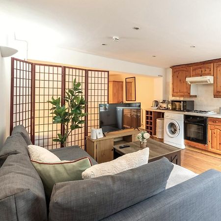 Albert Apt Londen Buitenkant foto